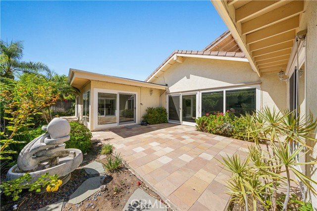 18701 Paseo Cortez, Irvine CA: https://media.crmls.org/medias/fa5c7922-6b73-41dd-9d7c-192713997fd0.jpg