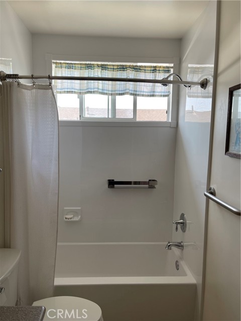 527 Blossom Lane, Redondo Beach, California 90278, 3 Bedrooms Bedrooms, ,1 BathroomBathrooms,Residential,Sold,Blossom Lane,OC22082269