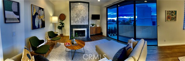 MLS# DW22254363