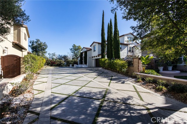 18 Elissa, Ladera Ranch CA: https://media.crmls.org/medias/fa5ca907-cdff-48df-a74b-40b0ceedf014.jpg