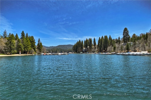 Detail Gallery Image 31 of 42 For 27721 Peninsula Dr #231,  Lake Arrowhead,  CA 92352 - 3 Beds | 2 Baths