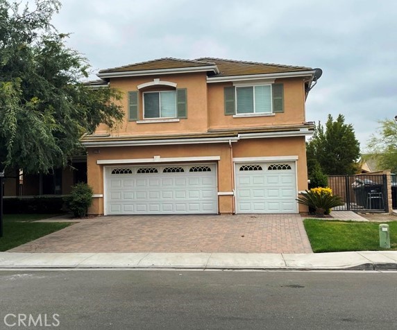 13706 Kiwi Ave, Eastvale, CA 92880