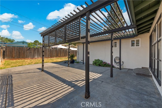 Image 29 of 34 For 273 Solano  