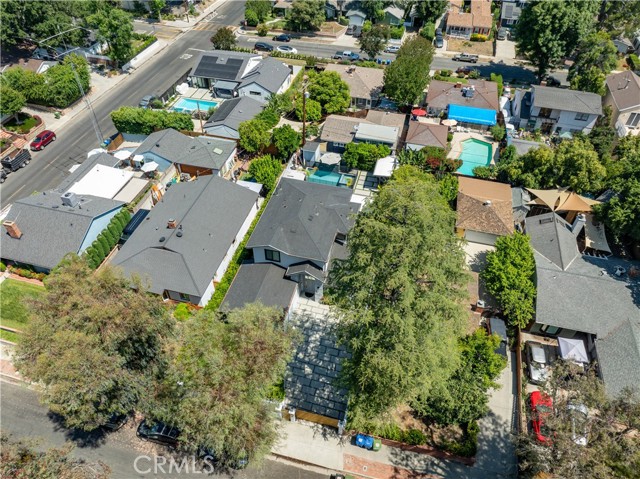 Detail Gallery Image 60 of 63 For 22121 Providencia St, Woodland Hills,  CA 91364 - 4 Beds | 3 Baths