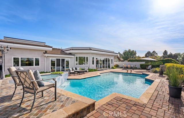 Detail Gallery Image 33 of 46 For 18751 via San Marco, Irvine,  CA 92603 - 3 Beds | 3 Baths