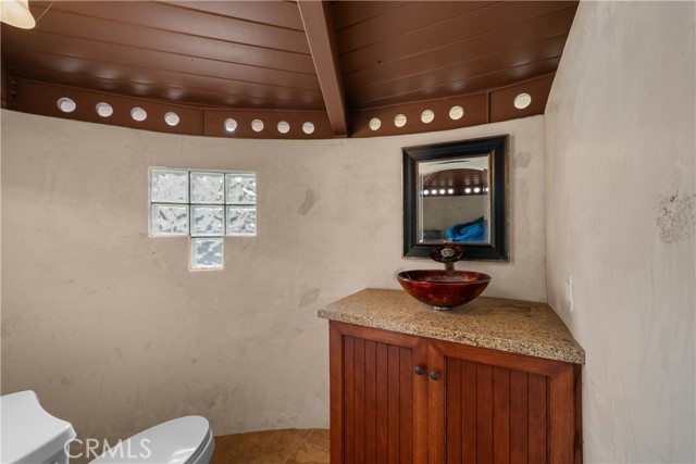 Detail Gallery Image 64 of 75 For 27213 Appaloosa Rd, Canyon Country,  CA 91387 - 5 Beds | 6 Baths