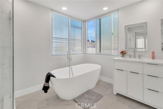 Detail Gallery Image 26 of 50 For 21540 Calle Monaco, Moreno Valley,  CA 92557 - 4 Beds | 3 Baths