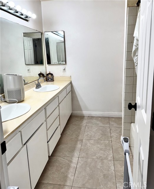 Detail Gallery Image 19 of 30 For 900 W Sierra Madre Ave #44,  Azusa,  CA 91702 - 3 Beds | 2/1 Baths