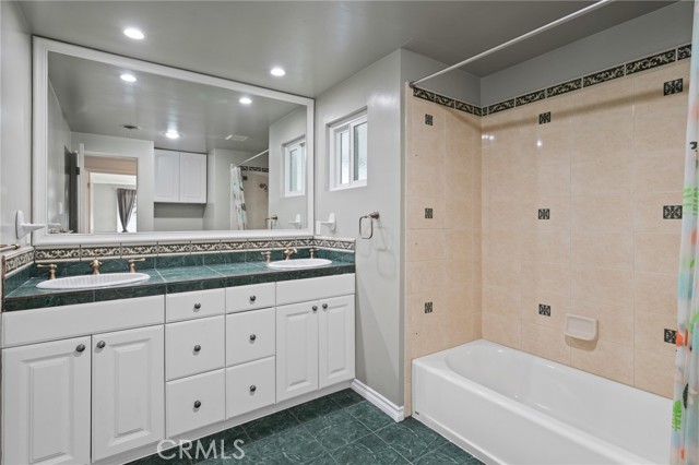 Detail Gallery Image 34 of 57 For 2070 Noble View Dr, Rancho Palos Verdes,  CA 90275 - 4 Beds | 2 Baths