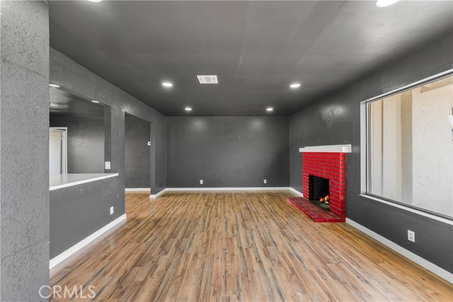 Detail Gallery Image 17 of 50 For 21449 Applewood, California City,  CA 93505 - 5 Beds | 3 Baths