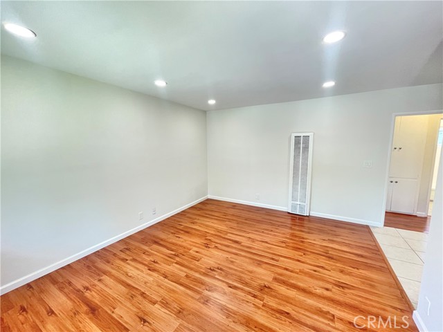 Detail Gallery Image 3 of 12 For 3123 Foothill Bld #08,  La Crescenta,  CA 91214 - 1 Beds | 1 Baths