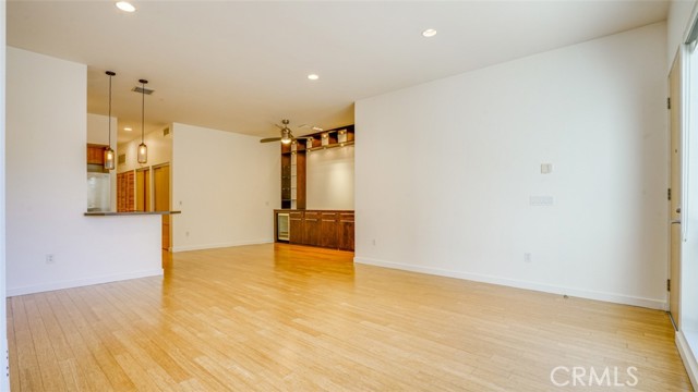 Detail Gallery Image 15 of 55 For 4705 Whitsett #106,  Studio City,  CA 91604 - 2 Beds | 2 Baths