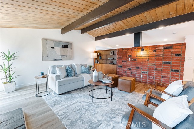 5835 Los Santos Way, Buena Park CA: https://media.crmls.org/medias/fa629698-79f6-4966-9570-0ba2140d115b.jpg