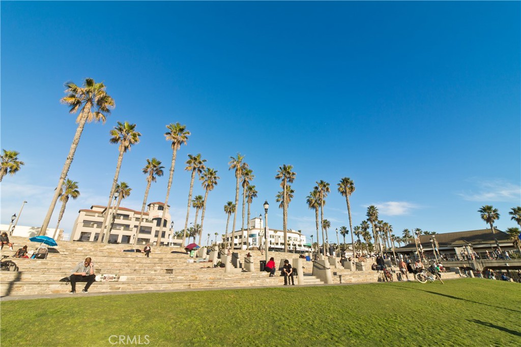 MLS #OC25070907 img 4