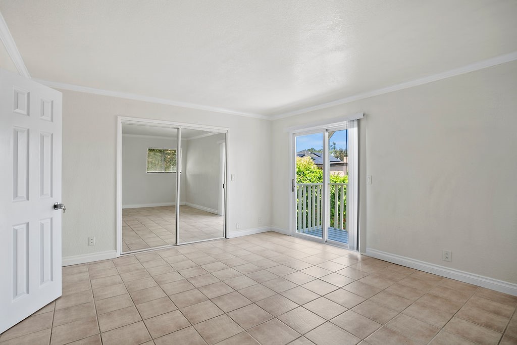 Detail Gallery Image 10 of 28 For 922 Tia Juana St, Laguna Beach,  CA 92651 - 3 Beds | 2 Baths