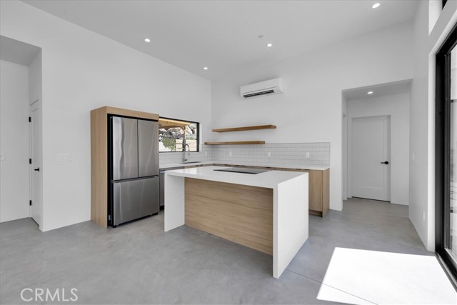 7192 Mount Shasta Avenue, Joshua Tree CA: https://media.crmls.org/medias/fa63b603-77a4-404e-8e0f-d560524276b7.jpg