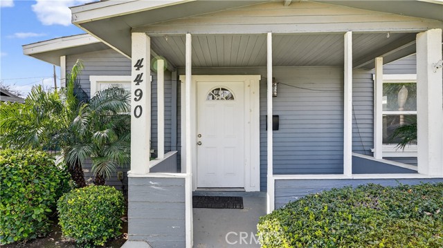 Detail Gallery Image 2 of 37 For 4490 Highland, Riverside,  CA 92506 - 3 Beds | 1 Baths