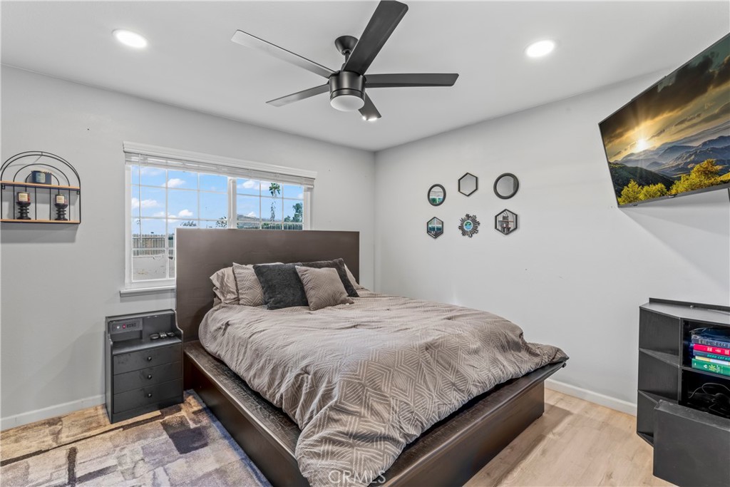 MLS #CV26003714 image #18