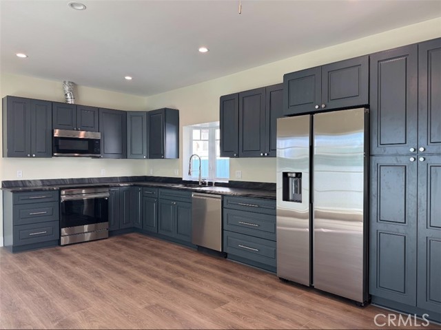 Detail Gallery Image 15 of 17 For 1319 Amapola Ave, Torrance,  CA 90501 - 2 Beds | 2 Baths