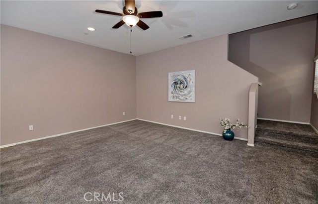 Detail Gallery Image 12 of 49 For 16782 Buttonwood, Fontana,  CA 92336 - 4 Beds | 3 Baths