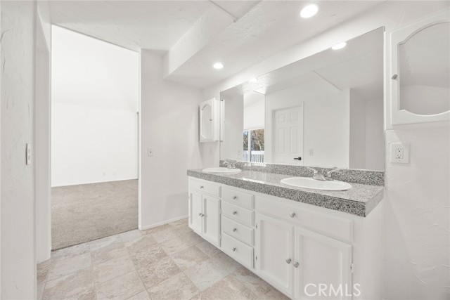 21792 Empanada, Mission Viejo CA: https://media.crmls.org/medias/fa674854-253f-4a41-9c0f-9146851c0d4e.jpg