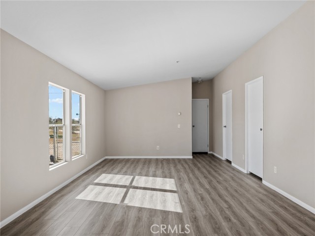 Detail Gallery Image 4 of 26 For 3168 Mcmillan, Phelan,  CA 92371 - 3 Beds | 2 Baths