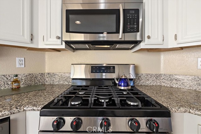 Detail Gallery Image 14 of 31 For 7332 Greenhaven #14,  Rancho Cucamonga,  CA 91730 - 2 Beds | 2 Baths