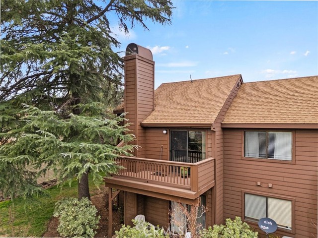 2924 Pennyroyal Dr, Chico CA: https://media.crmls.org/medias/fa69f08e-2d7a-4b59-88fb-72ccee4c1bae.jpg