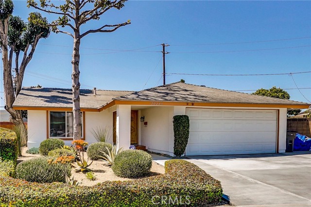 Detail Gallery Image 3 of 41 For 20241 Galway Ave, Carson,  CA 90746 - 4 Beds | 2 Baths