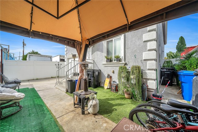 Image 3 for 615 E 38Th St, Los Angeles, CA 90011