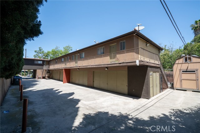 Detail Gallery Image 6 of 10 For 1805 N Bush St, Santa Ana,  CA 92706 - – Beds | – Baths