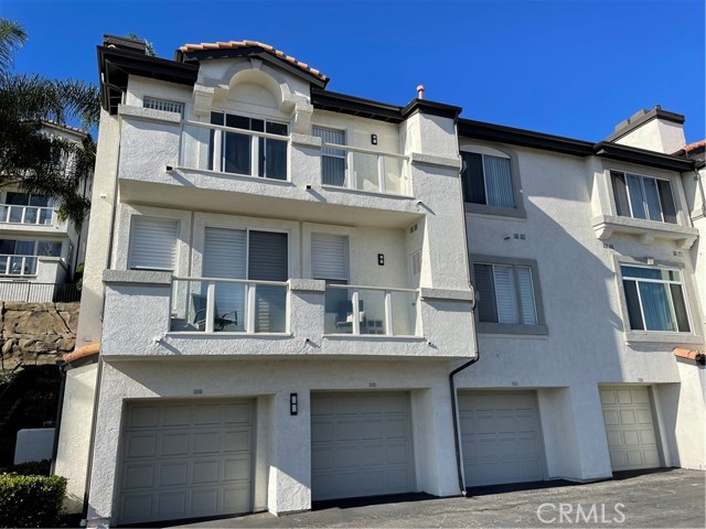 Front Image Thumbnail for CROC26004797