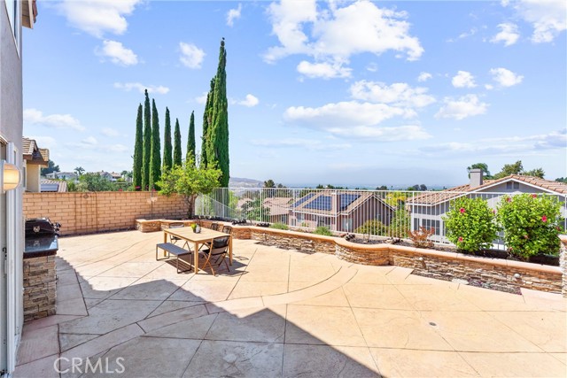 1443 Canyon Crest Drive, Corona CA: https://media.crmls.org/medias/fa6c4c2f-c400-4d75-af45-467d2963bcfc.jpg