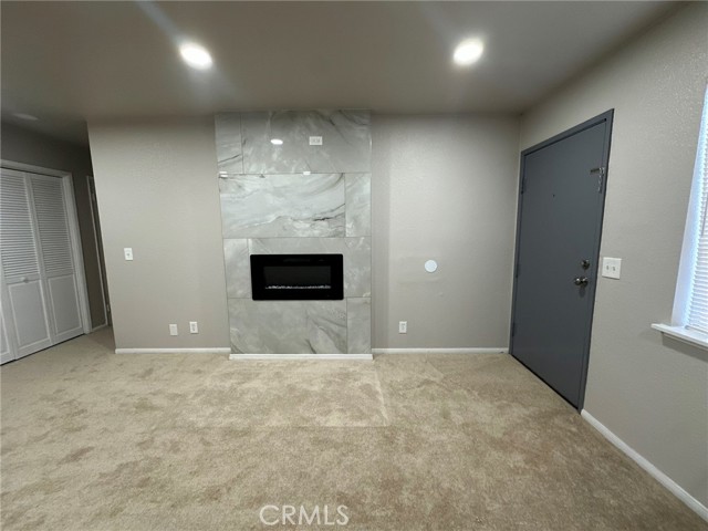 Detail Gallery Image 2 of 5 For 16601 Willow, Hesperia,  CA 92345 - 3 Beds | 2 Baths