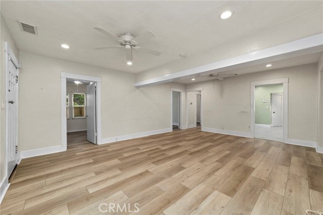 Detail Gallery Image 7 of 32 For 316 E Foothill Bld, Glendora,  CA 91741 - 3 Beds | 2 Baths