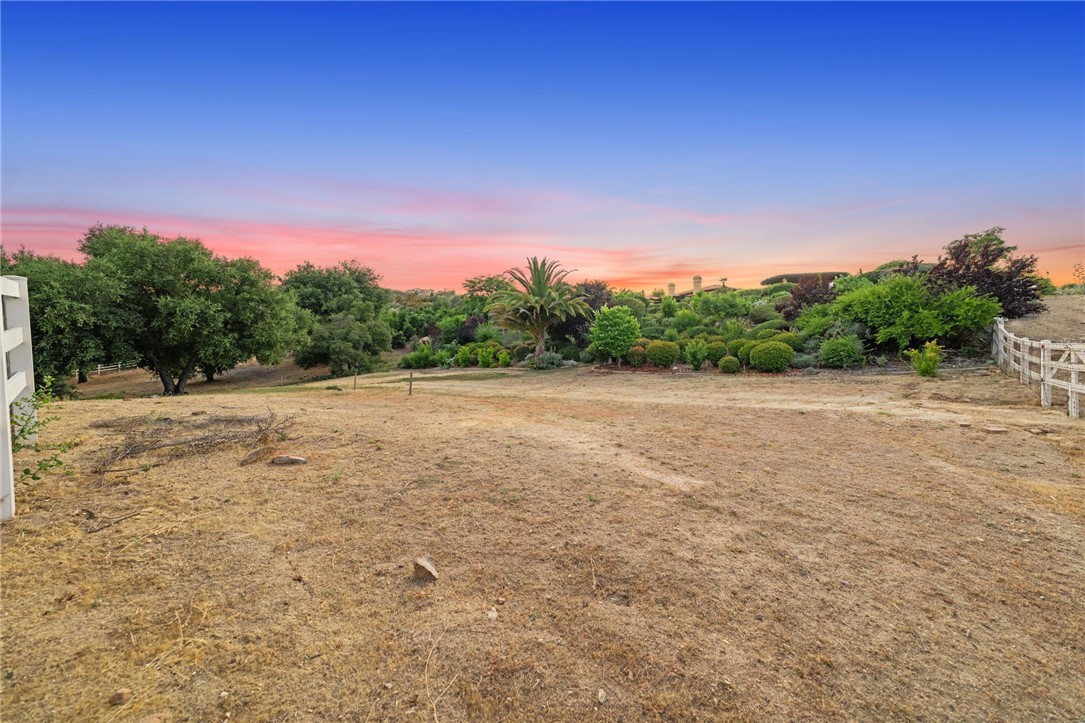 Detail Gallery Image 59 of 65 For 42125 Hacienda Dr, Murrieta,  CA 92562 - 3 Beds | 3 Baths