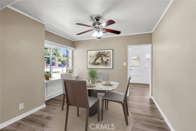 4520 Linwood Place, Riverside CA: https://media.crmls.org/medias/fa6eec19-fcd3-44d1-9408-ddb029e891a2.jpg