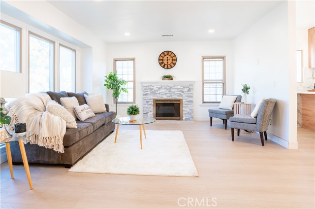 Detail Gallery Image 34 of 38 For 9821 S 8th Ave, Inglewood,  CA 90305 - 3 Beds | 2 Baths