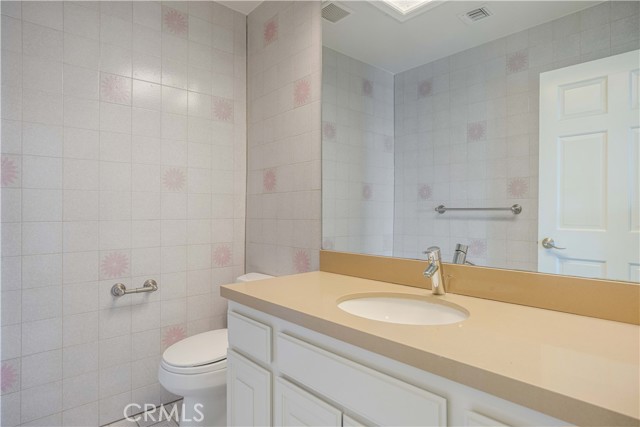 Detail Gallery Image 17 of 45 For 3622 Roberts View Pl, Studio City,  CA 91604 - 4 Beds | 3/1 Baths