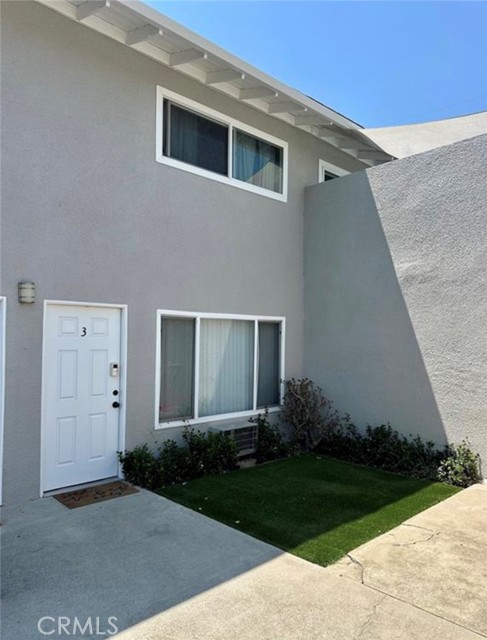 Detail Gallery Image 3 of 13 For 2661 Andover Ave #2,  Fullerton,  CA 92831 - 2 Beds | 1/1 Baths