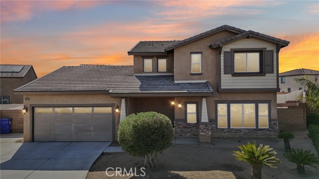 Detail Gallery Image 1 of 1 For 13553 Deluvina Ct, Victorville,  CA 92392 - 4 Beds | 3 Baths