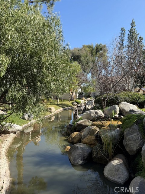 Detail Gallery Image 11 of 14 For 5720 Owensmouth #152,  Woodland Hills,  CA 91367 - 2 Beds | 1/1 Baths