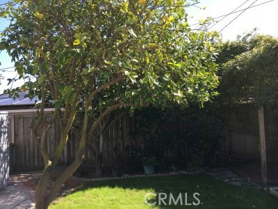 2009 Magnolia Avenue, Manhattan Beach, California 90266, 3 Bedrooms Bedrooms, ,1 BathroomBathrooms,Residential,Sold,Magnolia,SB17037767
