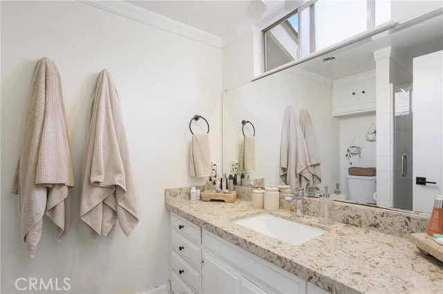 Detail Gallery Image 19 of 27 For 1413 Keegan Way, Santa Ana,  CA 92705 - 4 Beds | 2/1 Baths