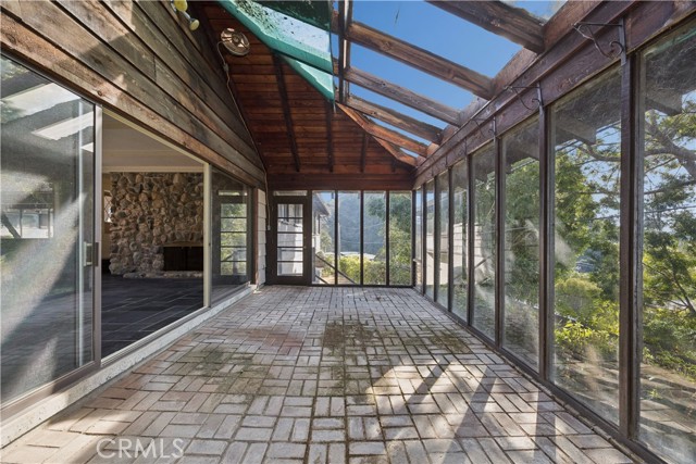 25 Buena Vista Avenue, San Luis Obispo CA: https://media.crmls.org/medias/fa73d899-e148-477d-aeee-a2a9fbae3e50.jpg