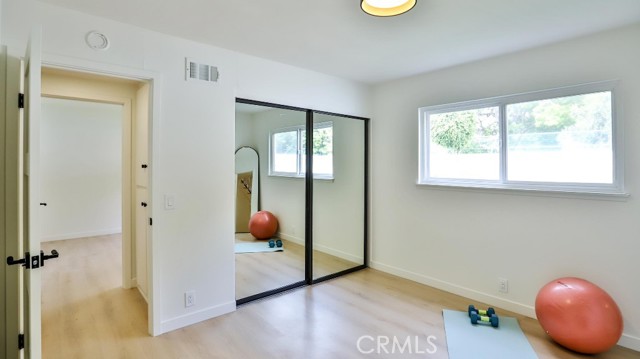 2737 Lorenzo Avenue, Costa Mesa CA: https://media.crmls.org/medias/fa742799-6b2c-467d-b163-4acbb068914e.jpg