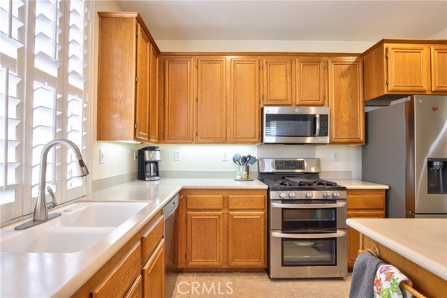 39312 Beringer Drive, Murrieta CA: https://media.crmls.org/medias/fa744e94-46ed-4786-8823-cd253fde3cfa.jpg
