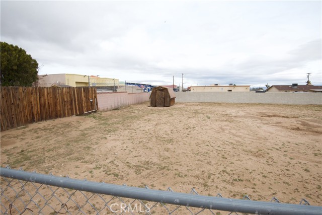 Detail Gallery Image 19 of 25 For 17482 Walnut, Hesperia,  CA 92345 - 3 Beds | 2 Baths