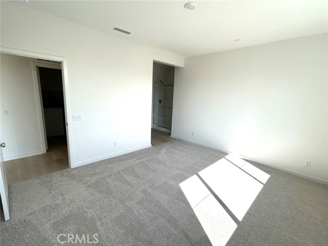 Detail Gallery Image 12 of 33 For 1000 Tangent Privado 302, Ontario,  CA 91764 - 3 Beds | 2 Baths