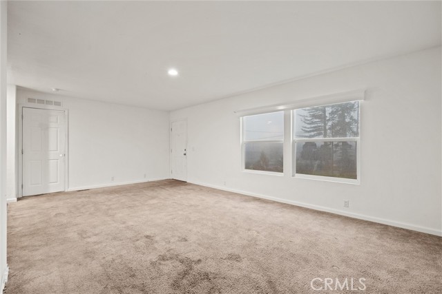 Detail Gallery Image 5 of 26 For 13908 Carver Dr, Magalia,  CA 95954 - 2 Beds | 2 Baths